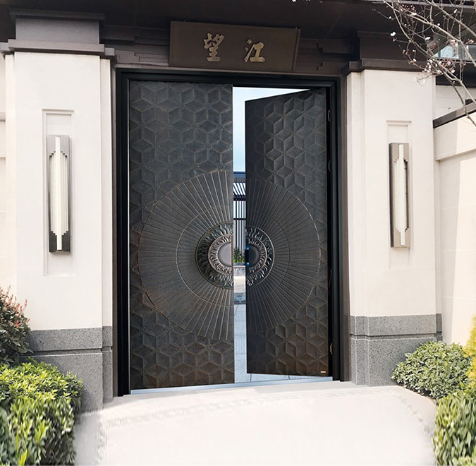 Intelligent entrance door